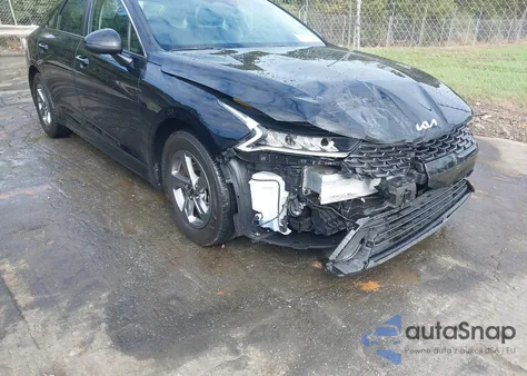 2024 Kia K5 Lxs из США, поврежденный, VIN 5XXG14J2XRG261845